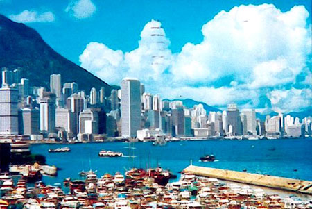 Hong Kong has been transforming to an international financial centre in the world since the 1980s. Hong Kong banknotes reflects Hong Kong's status in the world economy.