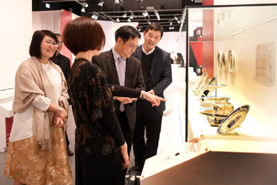 Guests visit the exhibition.