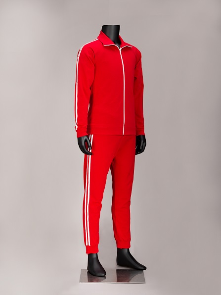 Red track suit worn by Bruce Lee in the American TV series Longstreet (replica)