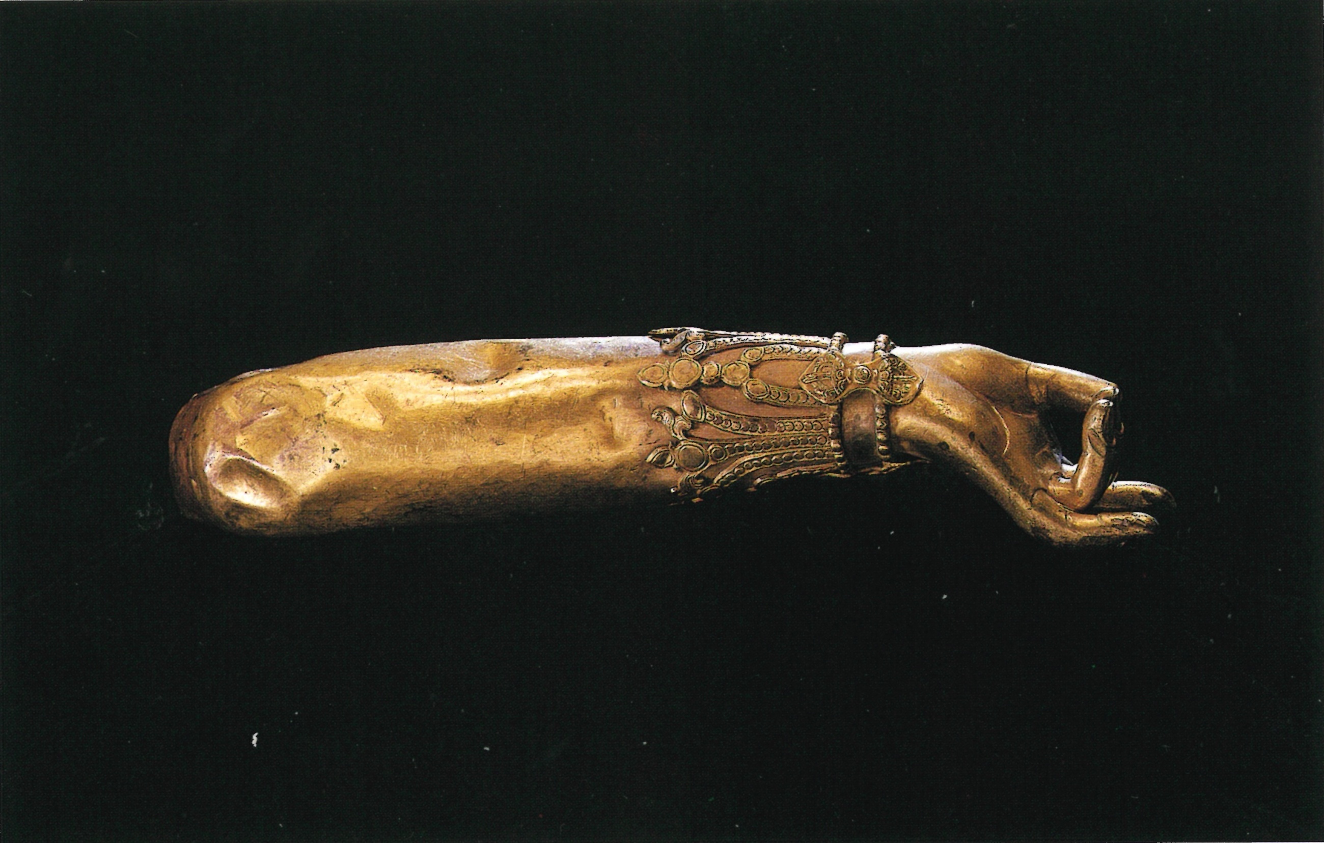 Gilt-bronze hands (mudrā<)