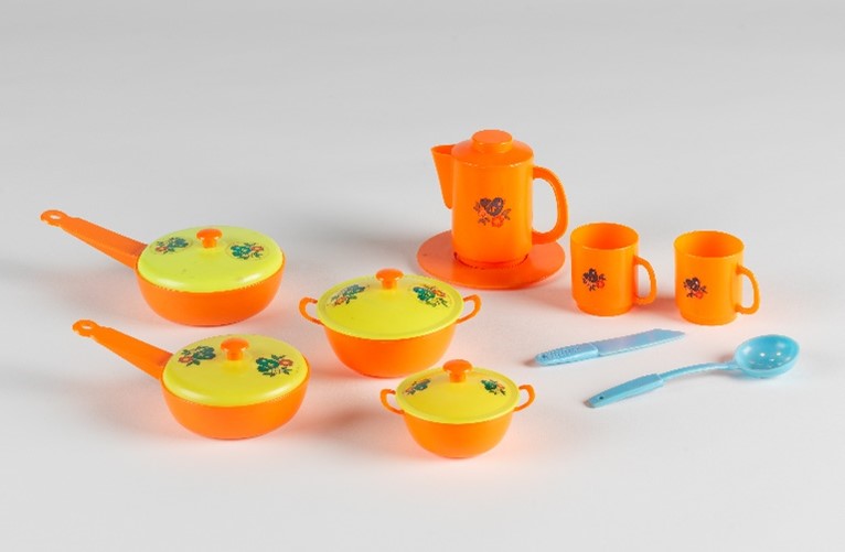 Hong Kong-made cooking toy set